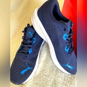 Men’s Puma Aviator sneakers